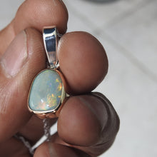 Load image into Gallery viewer, LIGHTNING RIDGE OPAL