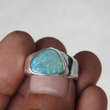 Load image into Gallery viewer, AUSTRALIAN OPAL RING