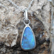 Load image into Gallery viewer, Lightning Ridge Opal