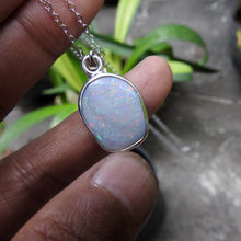 Load image into Gallery viewer, LIGHTNING RIDGE OPAL