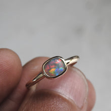 Load image into Gallery viewer, LIGHTNING RIDGE OPAL
