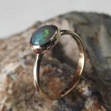 Load image into Gallery viewer, AUSTRALIAN OPAL RING