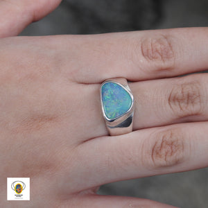 AUSTRALIAN OPAL RING