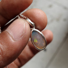 Load image into Gallery viewer, LIGHTNING RIDGE OPAL