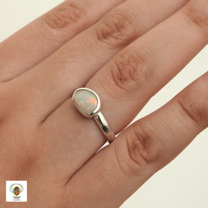 AUSTRALIAN OPAL RING