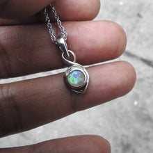 Load image into Gallery viewer, AUSTRALIAN OPAL