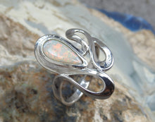 Load image into Gallery viewer, Australian Opal 