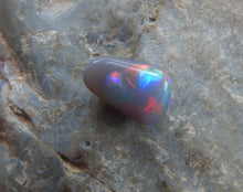 Load image into Gallery viewer, Australian Opal