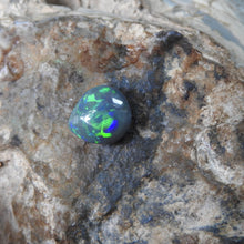 Load image into Gallery viewer, BLACK OPAL