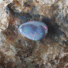 Load image into Gallery viewer, AUSTRALIAN OPAL