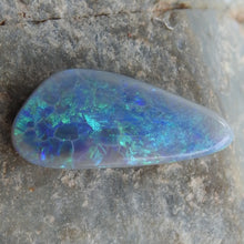 Load image into Gallery viewer, black opal