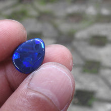 Load image into Gallery viewer, AUSTRALIAN OPAL