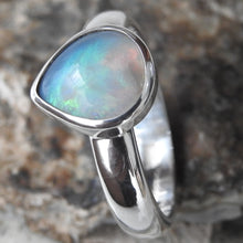 Load image into Gallery viewer, AUSTRALIAN OPAL RING