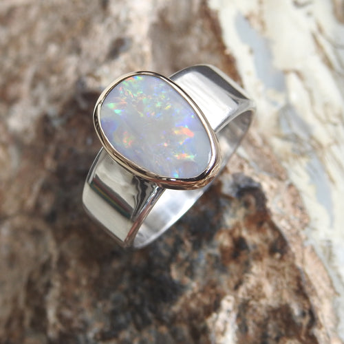 Solid Lightning Ridge Natural Multi-Color Opal Ring