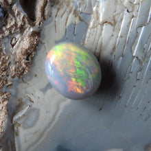 Load image into Gallery viewer, LIGHTNING RIDGE OPAL