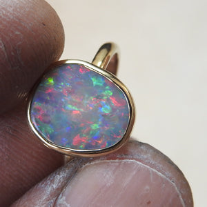 AUSTRALIAN OPAL RING