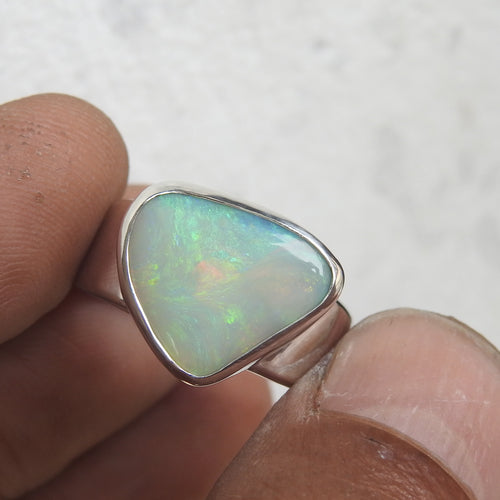 LIGHTNING RIDGE OPAL RING