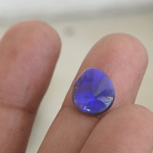 Load image into Gallery viewer, Lightning Ridge Opal