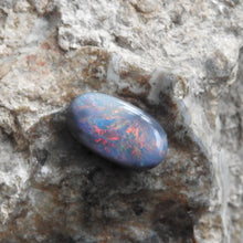 Load image into Gallery viewer, LIGHTNING RIDGE OPAL