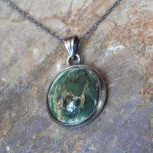 Load image into Gallery viewer, Australian Variscite Pendant