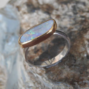 AUSTRALIAN OPAL RING