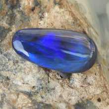 Load image into Gallery viewer, Australian Opal