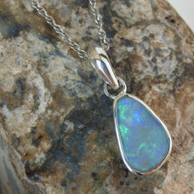 Load image into Gallery viewer, AUSTRALIAN OPAL