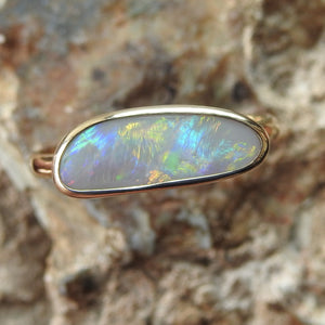 LIGHTNING RIDGE OPAL RING