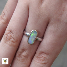 Load image into Gallery viewer, LIGHTNING RIDGE OPAL RING