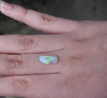 Load image into Gallery viewer, LIGHTNING RIDGE OPAL
