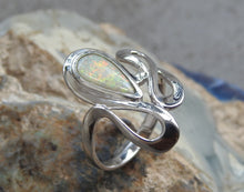 Load image into Gallery viewer, Australian Opal Ring