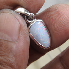 Load image into Gallery viewer, WHITE OPAL PENDANT