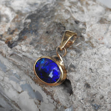 Load image into Gallery viewer, black opal