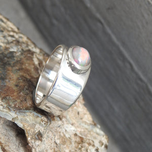LIGHTNING RIDGE OPAL RING