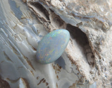 Load image into Gallery viewer, Australian Opal