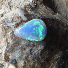 Load image into Gallery viewer, Made to Order 10k YG Ring with Solid Lightning Ridge Dark Opal