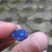 Load image into Gallery viewer, AUSTRALIAN OPAL