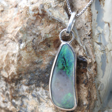 Load image into Gallery viewer, LIGHTNING RIDGE OPAL PENDANT