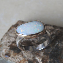 Load image into Gallery viewer, WHITE OPAL RING