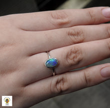 Load image into Gallery viewer, LIGHTNING RIDGE OPAL
