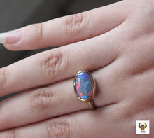 Load image into Gallery viewer, LIGHTNING RIDGE OPAL