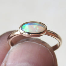 Load image into Gallery viewer, AUSTRALIAN OPAL RING