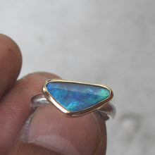 Load image into Gallery viewer, BLACK OPAL RING