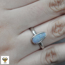 Load image into Gallery viewer, LIGHTNING RIDGE OPAL RING