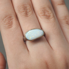 Load image into Gallery viewer, WHITE OPAL RING