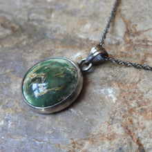 Load image into Gallery viewer, australian variscite pendant
