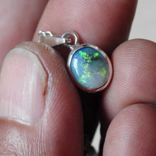 Load image into Gallery viewer, LIGHTNING RIDGE OPAL PENDANT
