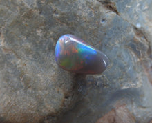 Load image into Gallery viewer, Australian opal