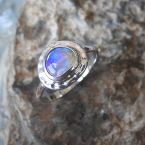 LIGHTNING RIDGE OPAL RING