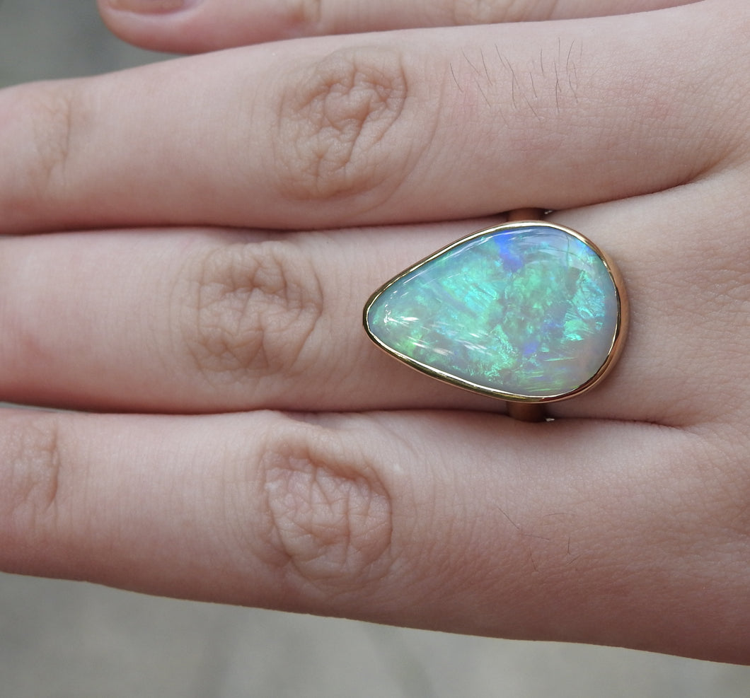 OPAL RING